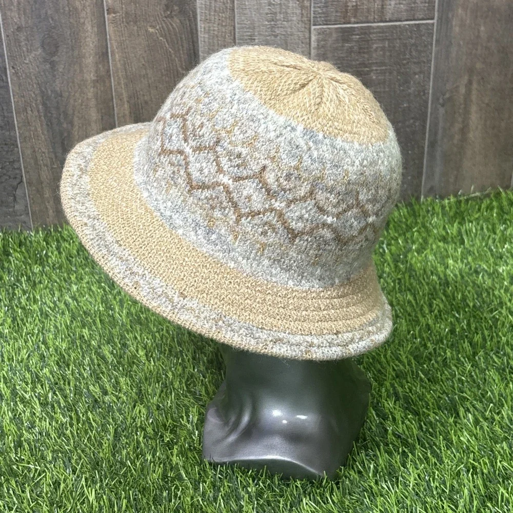 Vintage Italian Wool Blend Cloche Bucket Hat Boho Coastal Luxe Euro Chic - Picture 5 of 8